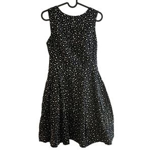 The Limited 0 black dot sleeveless fit and flare short dress with pockets